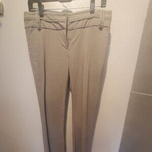 The Limited Exact Stretch Pants size 6